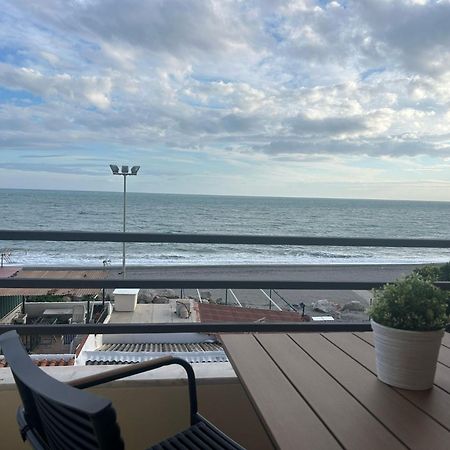 Maravilloso Apartamento En Primera Linea De Playa Con Vistas Al Mar En Caleta De Velez 2 D Extérieur photo